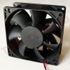 Ventilator  12V  80x80x38 mm Rulment Sunon PMD1208PMB1A cu Flux Mare de Aer si 2 Fire