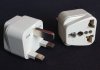 Adaptor Alb pentru stecker Anglia - UK la norma Euro AD66UK