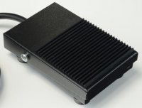 Pedala  Metalica Industriala contact electric cu intrerupator de comanda  10A - 250Vca NO+NC basculare spre fata RFS11