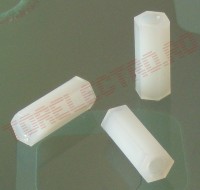 Distantier Izolator HP07M3PL 7mm din Plastic cu filet interior M3 - set 20 bucati