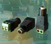Conector CC Mama cu suruburi pentru alimentari in CCTV PCSMMM