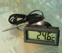 Termometru industrial de panou -50 ~ 150 *C cu sonda externa P102C