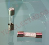 Siguranta  2 A cu intarziere medie 5x20mm 250VAC ZKF2A - set 50 bucati